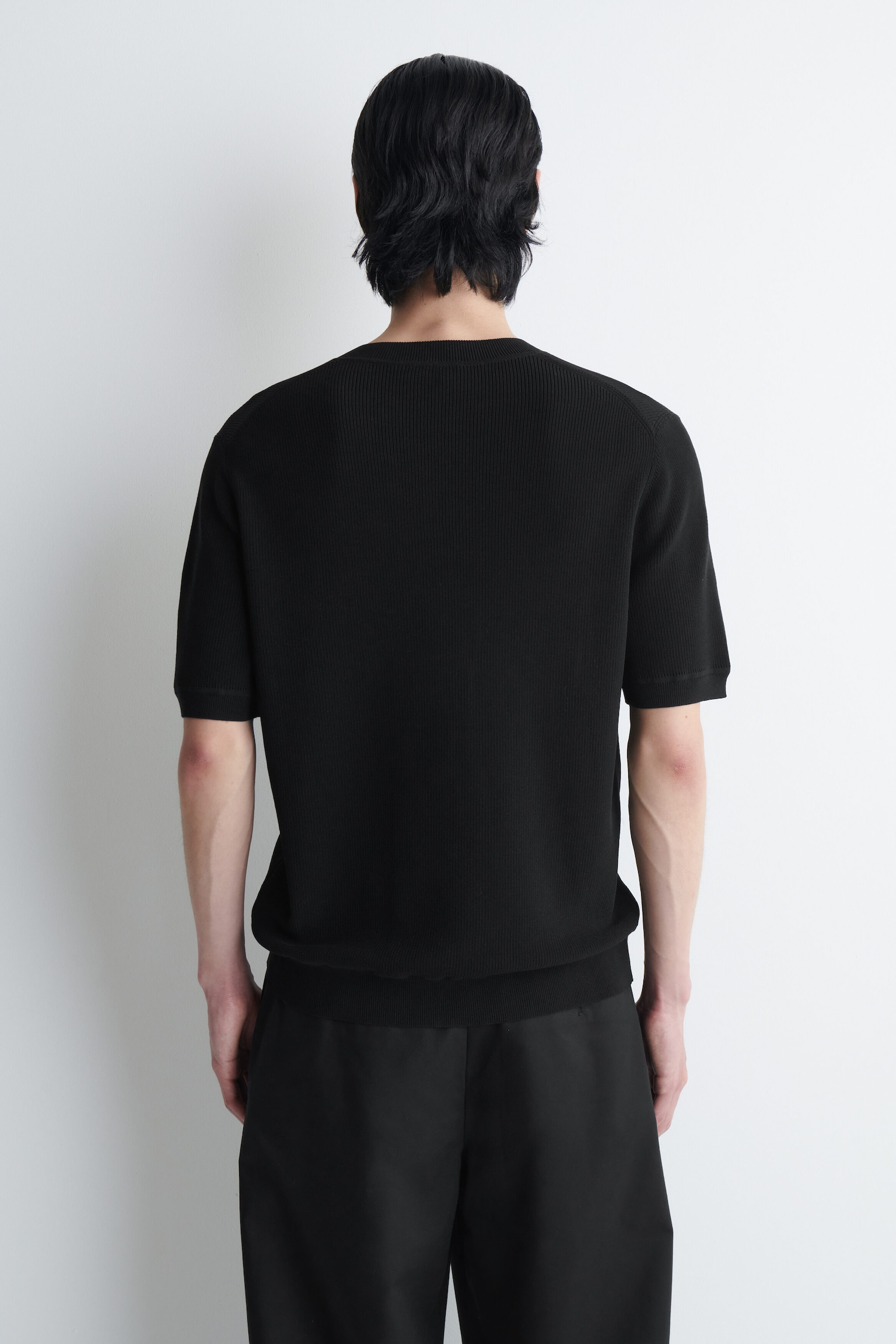 Black Split-Neck Knit T-Shirt — Men's Short Sleeve Open Collar Top