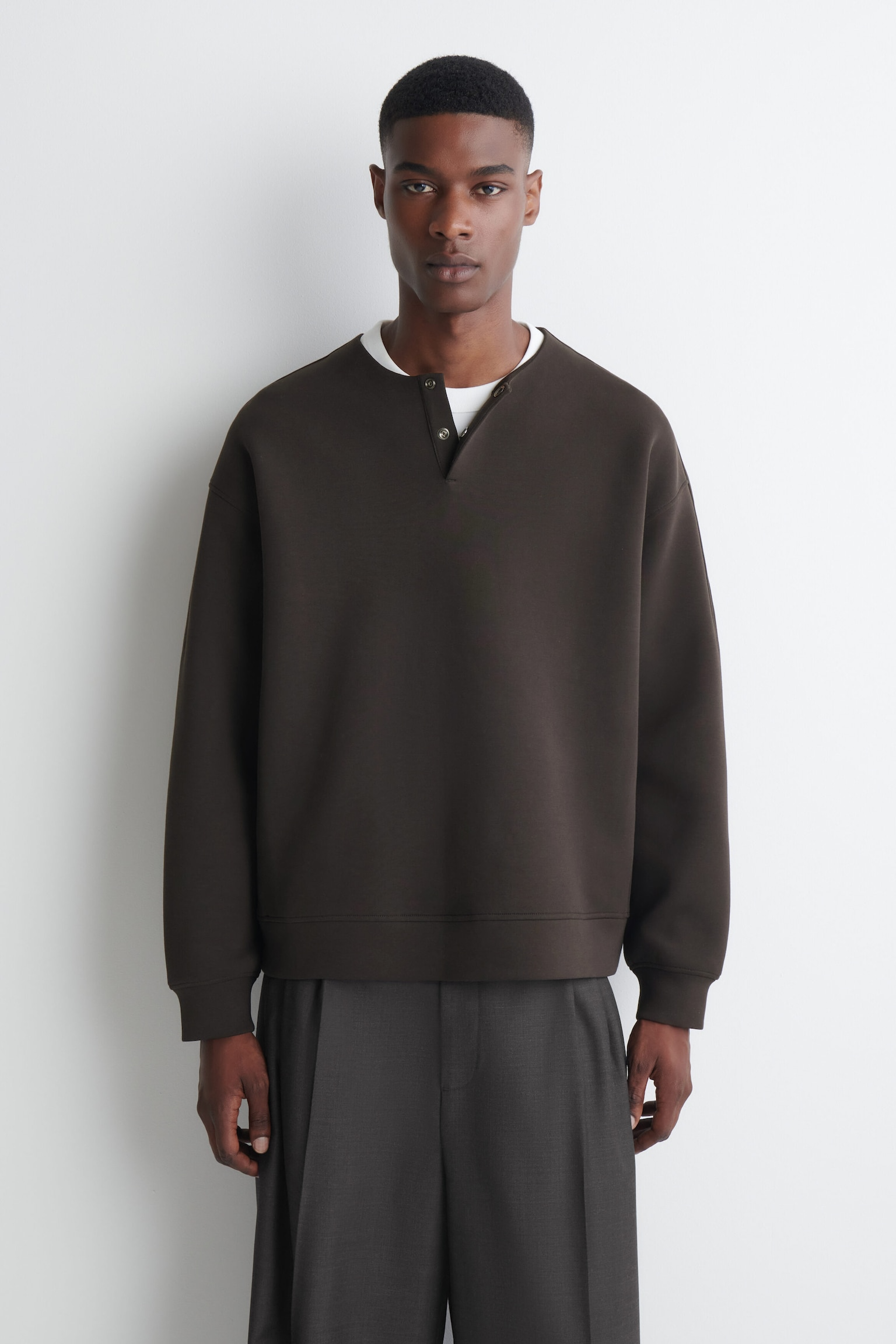 Dark Brown Scuba Henley Top — Men's Long Sleeve Relaxed Snap Pullover