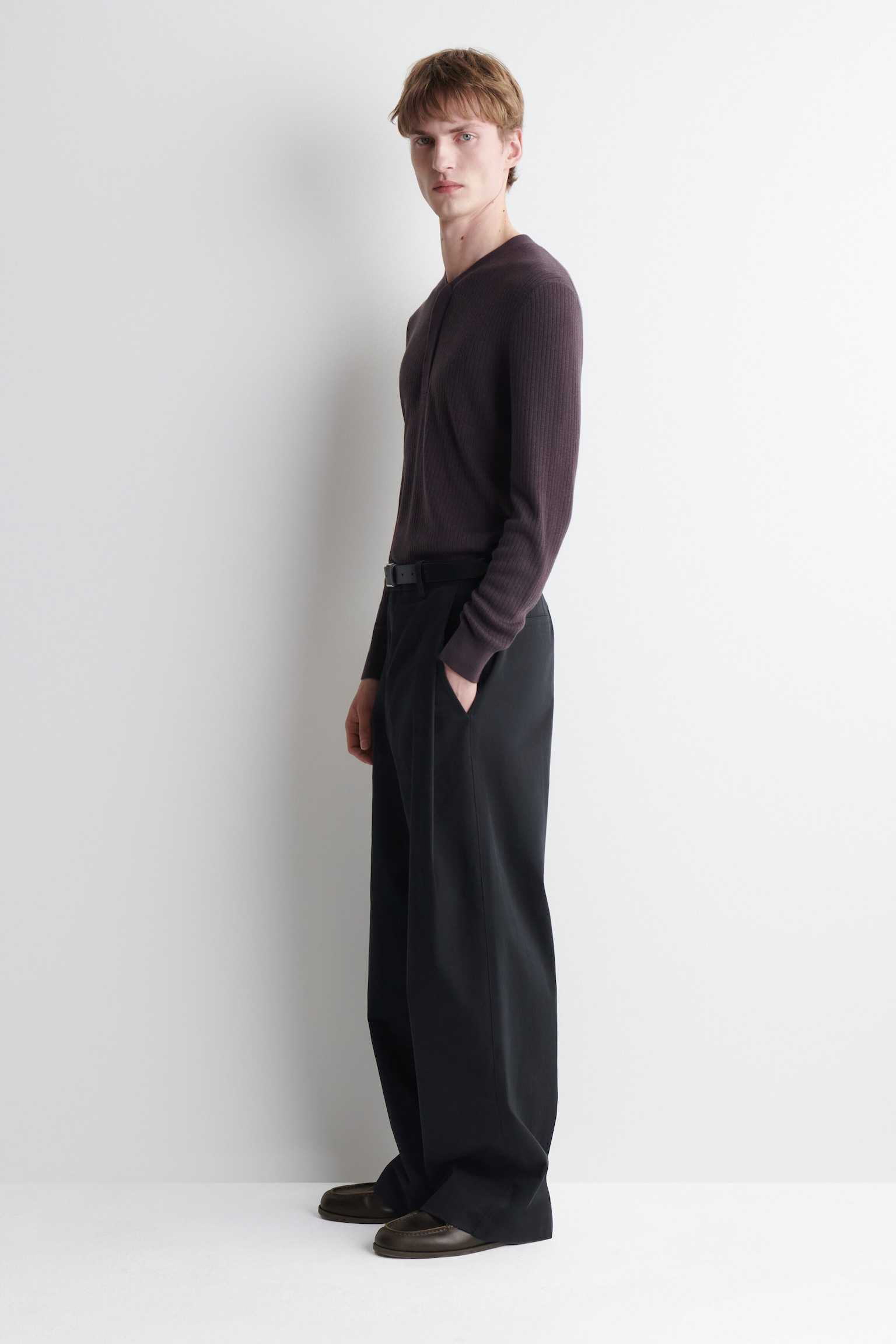 Plum Brown Ribbed Knit Henley — Men's Long Sleeve V-Placket Top