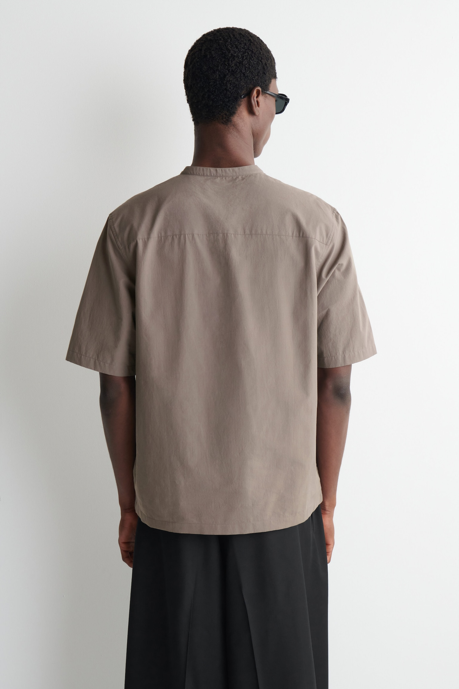 Taupe Brown Cotton Henley Shirt — Men's Short Sleeve Band Collar Top